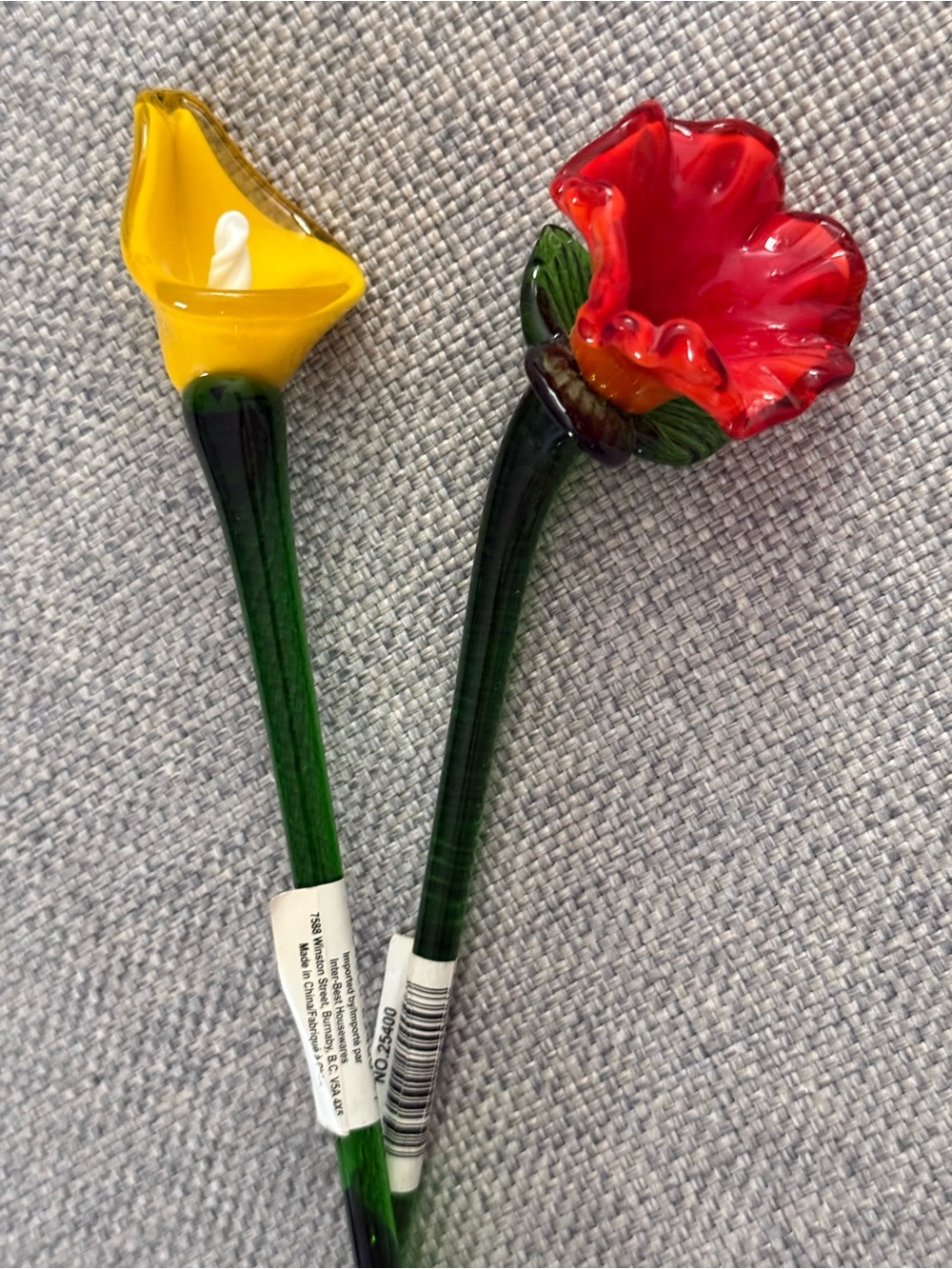 Lovely Set of 2 Glass Art Stemmed Flowers